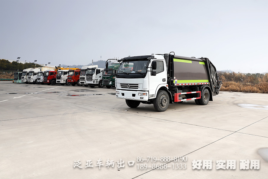 4*2东风9立方压缩式垃圾车_东风轻卡市政环卫车_多功能垃圾车销售厂家